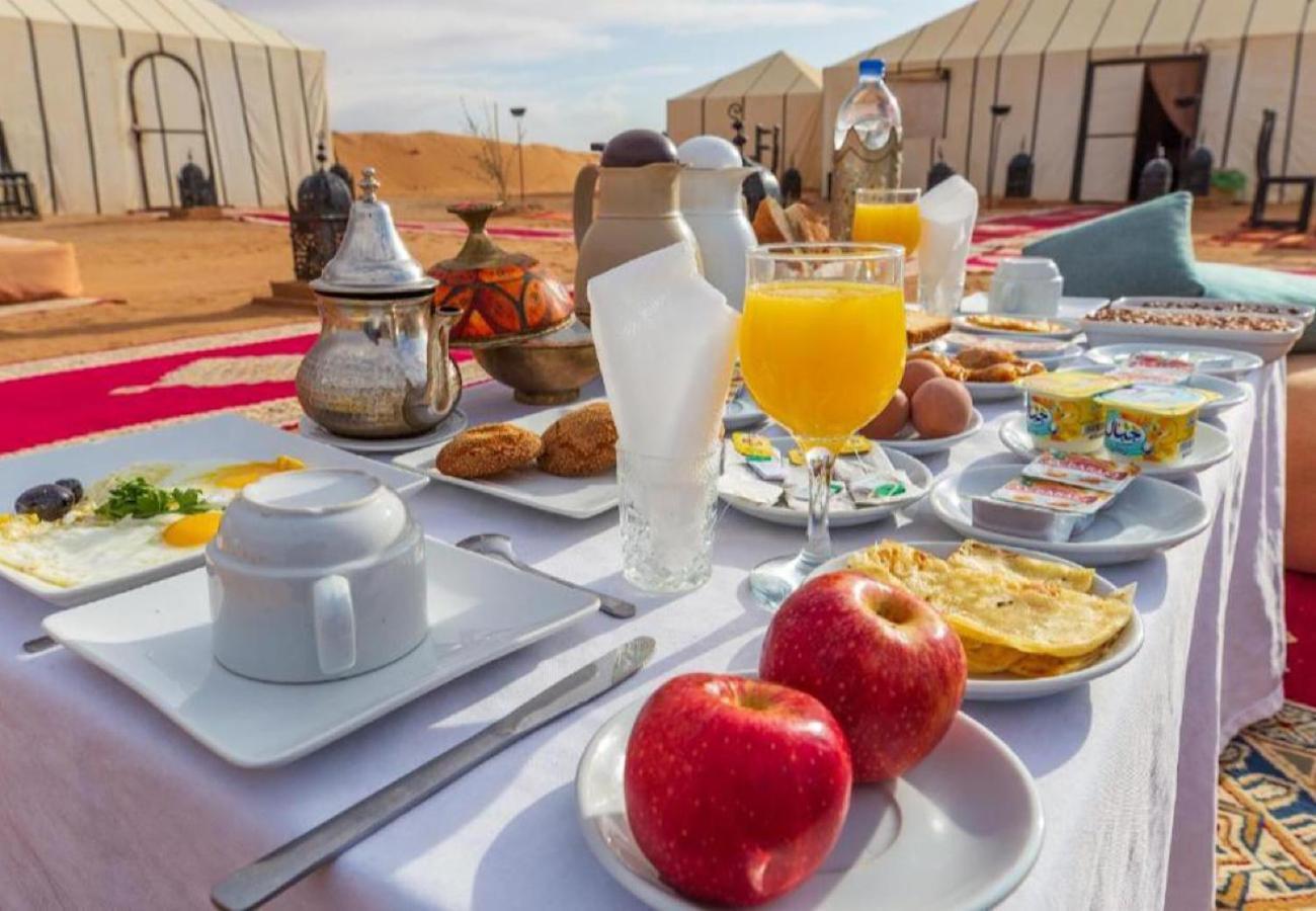 Under Stars Desert Camp Merzouga Buitenkant foto